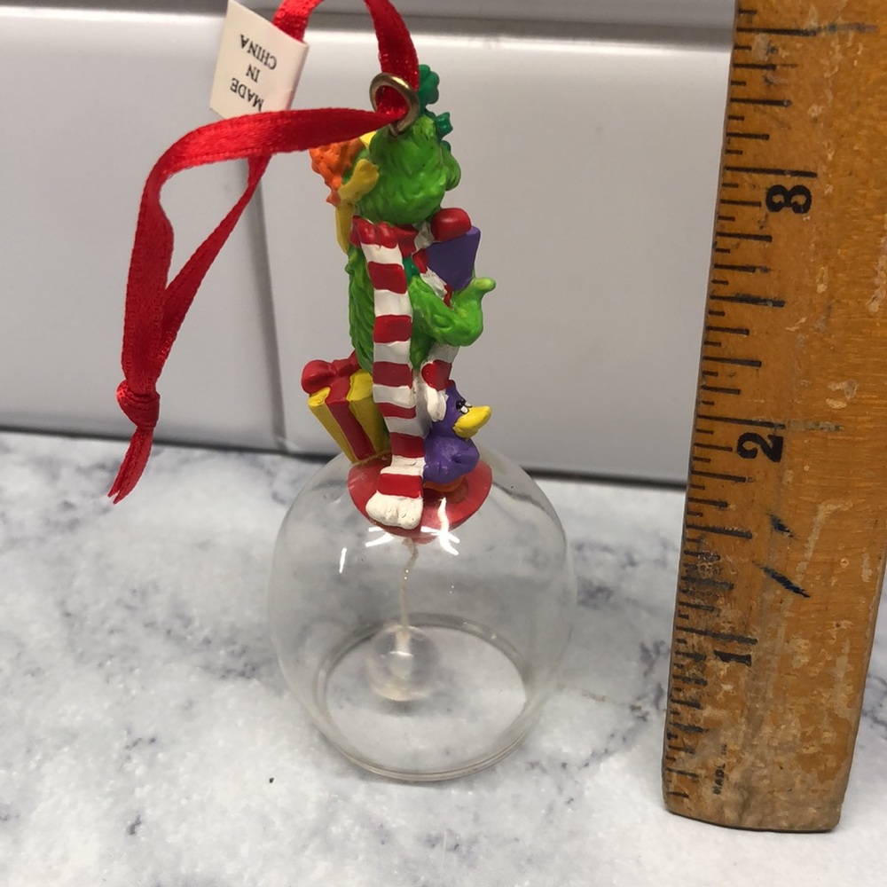VTG Avon Dr. Seuss Ornament GRINCH BELL - Picture 3 of 7